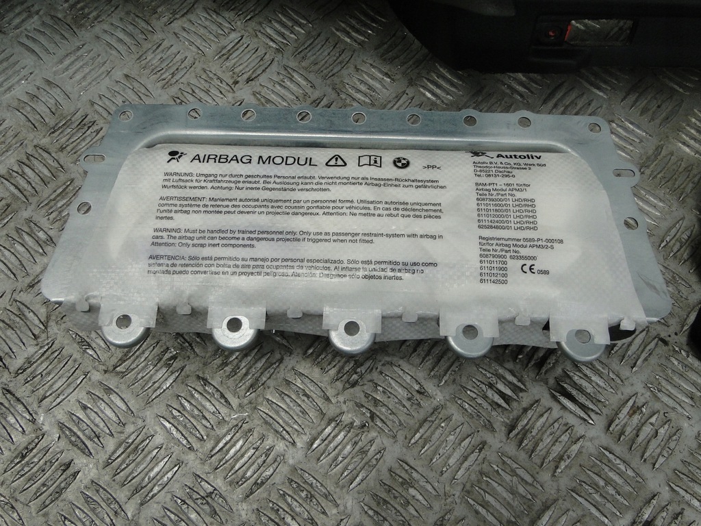 фото №9, Bmw 5 f10 f11 приборная панель консоль оригинал подушка безопасности натяжители комплект