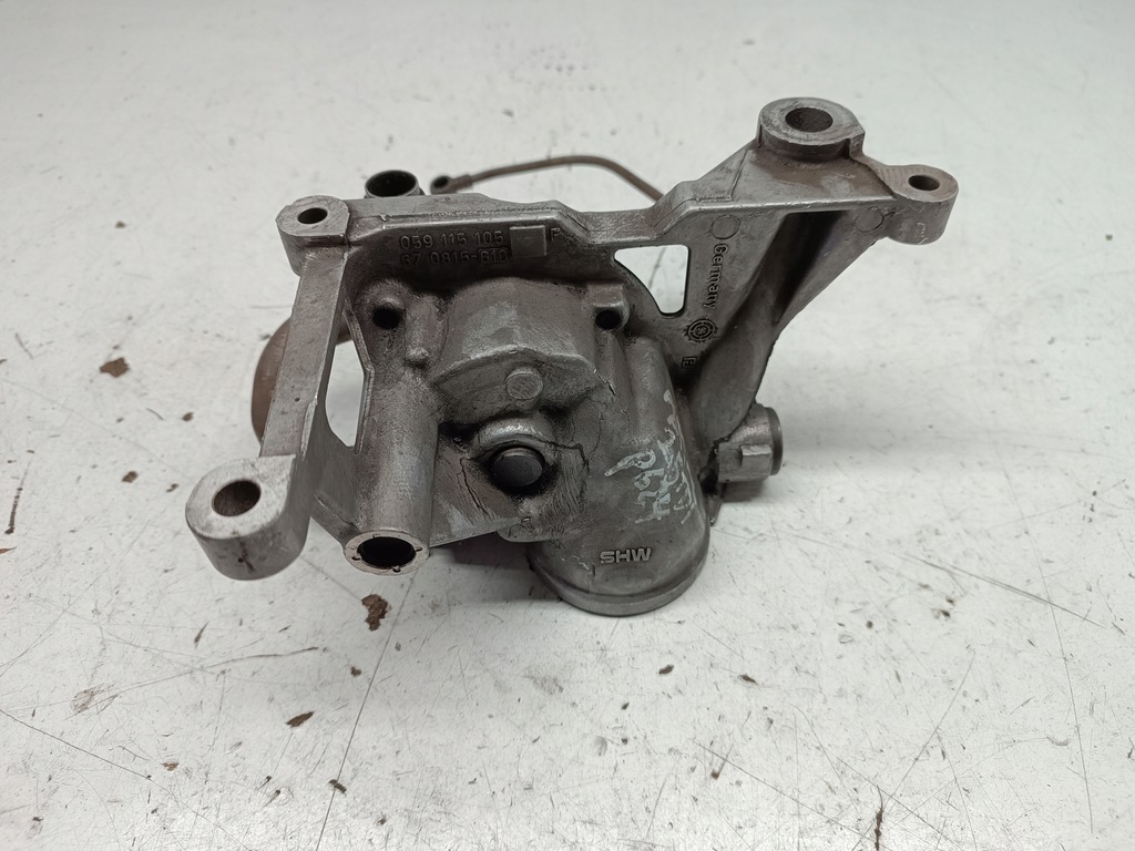 фото №1, Насос масла audi a4 a6 2,5tdi 059115105