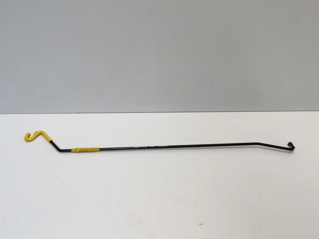 фото №1, Seat arona 2019 опора стержень капот