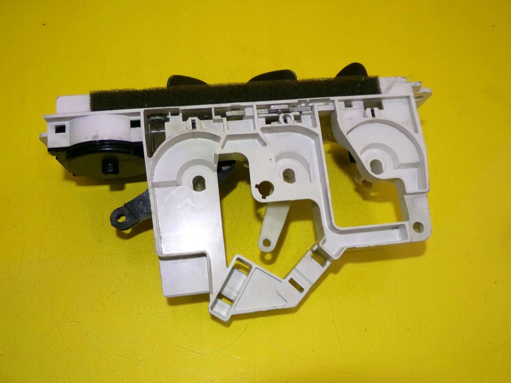 фото №8, Панель керування обдув chrysler pt cruiser 04885336aa nr1147