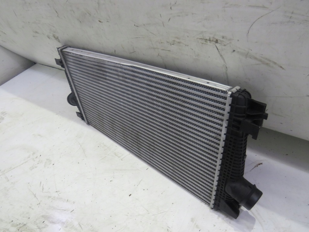 Интеркулер zafira c 2.0 cdti в Украине