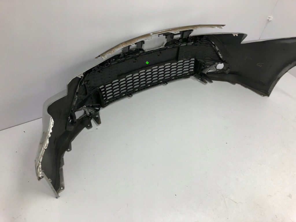 Toyota corolla e210 2019 бампер передний хэтчбек универсал в Украине