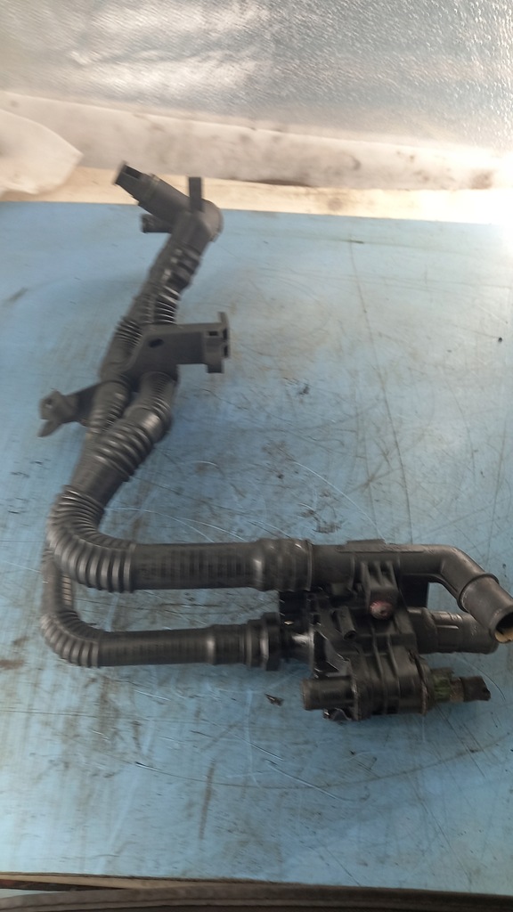 фото №1, Термостат ford focus 1.6tdci 06r mk2