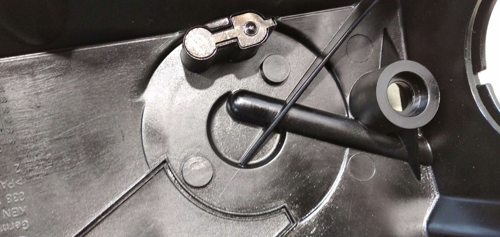 фото №9, Крышка клапанов a3 8l fl 1.9 tdi asz 038103469r