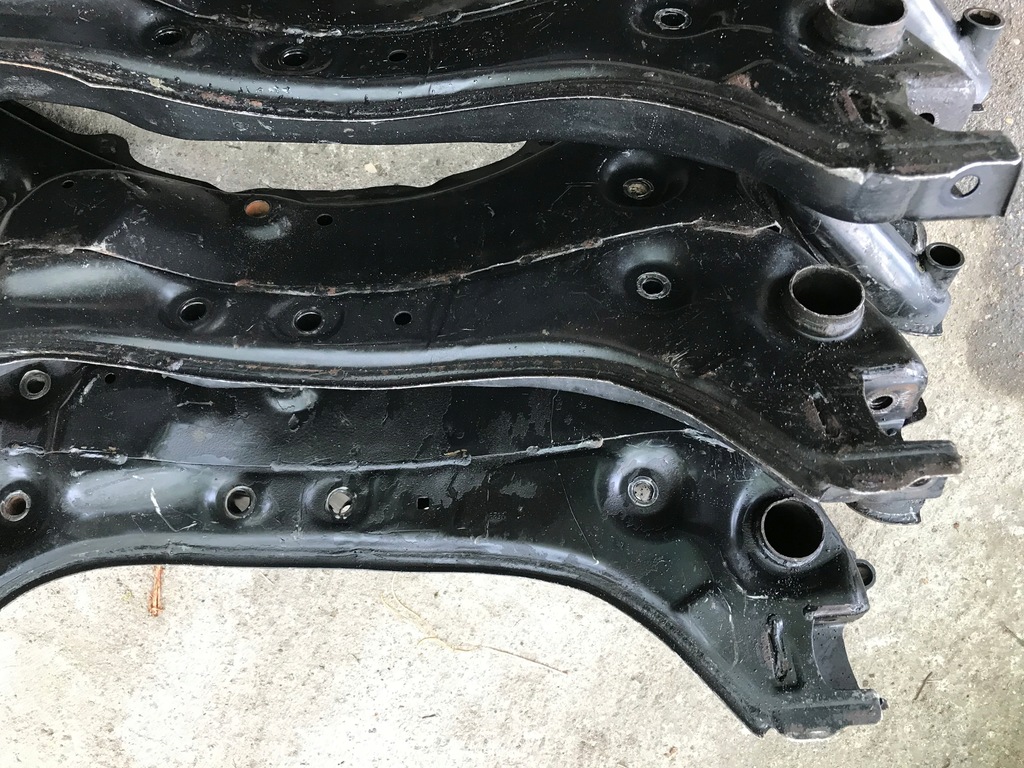 фото №10, Балка oś подрамник подрамник перед передняя yaris i wwa