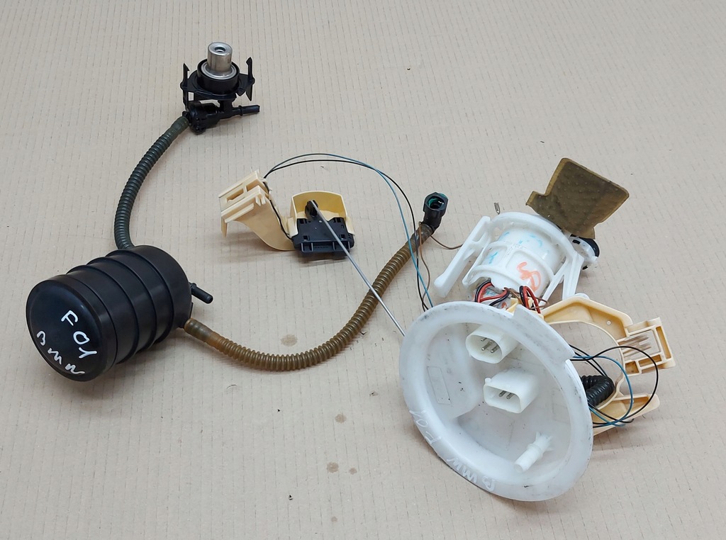 фото №1, Насос топлива bmw 7 f01