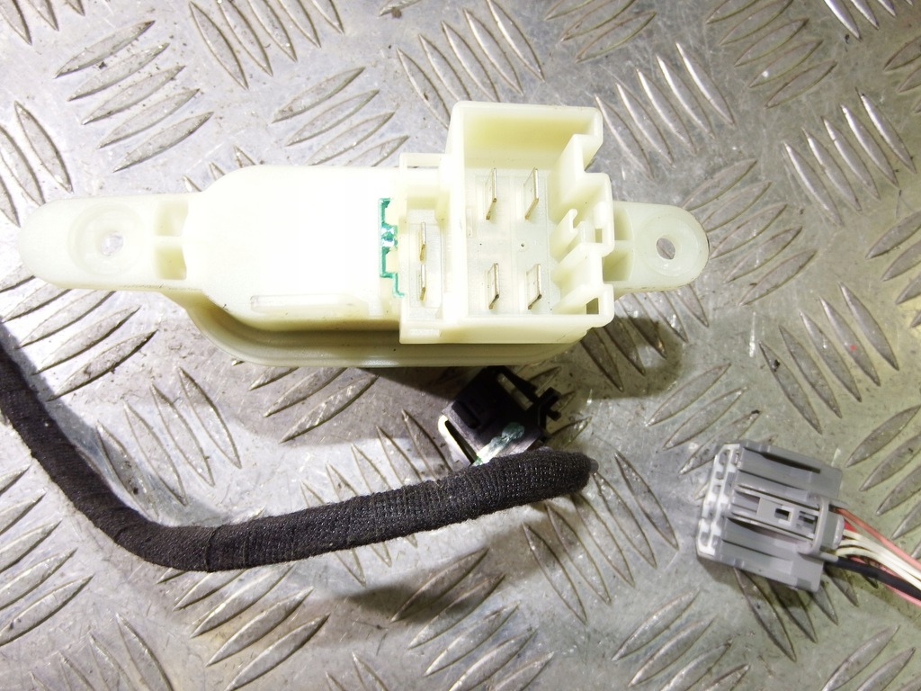 фото №3, Резистор вентилятора вентилятор штекер renault laguna iii