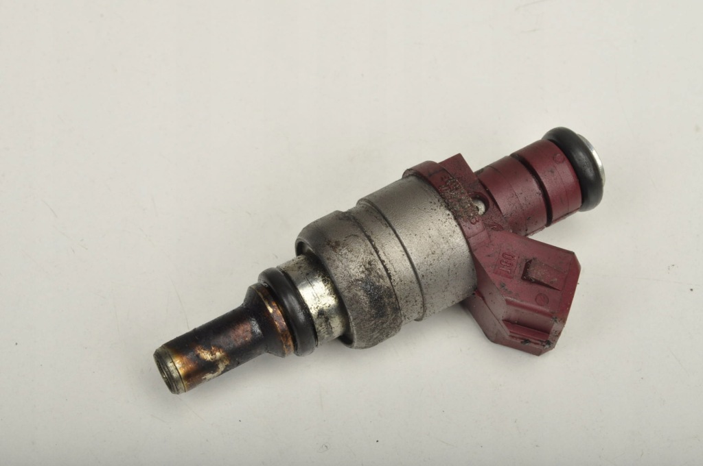 фото №1, Mercedes w203 clk w209 w204 w211 slk r171 sprinter 1.8 форсунки a2710780023