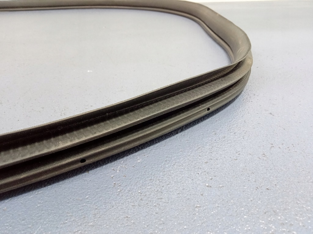 фото №2, Mazda 3 iii bm sedan прокладка двері задня ліва