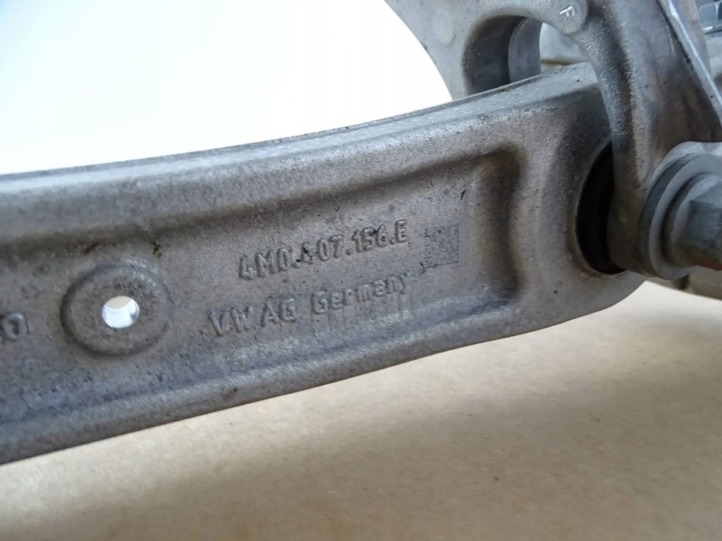 фото №7, Поворотный кулак audi q7 4m q8 4m8 e-tron 4ke 4m0407560