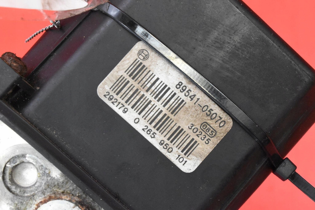 фото №9, Насос abs 44540-05030 0265225228 toyota avensis t25 2.0 vvti 02-06