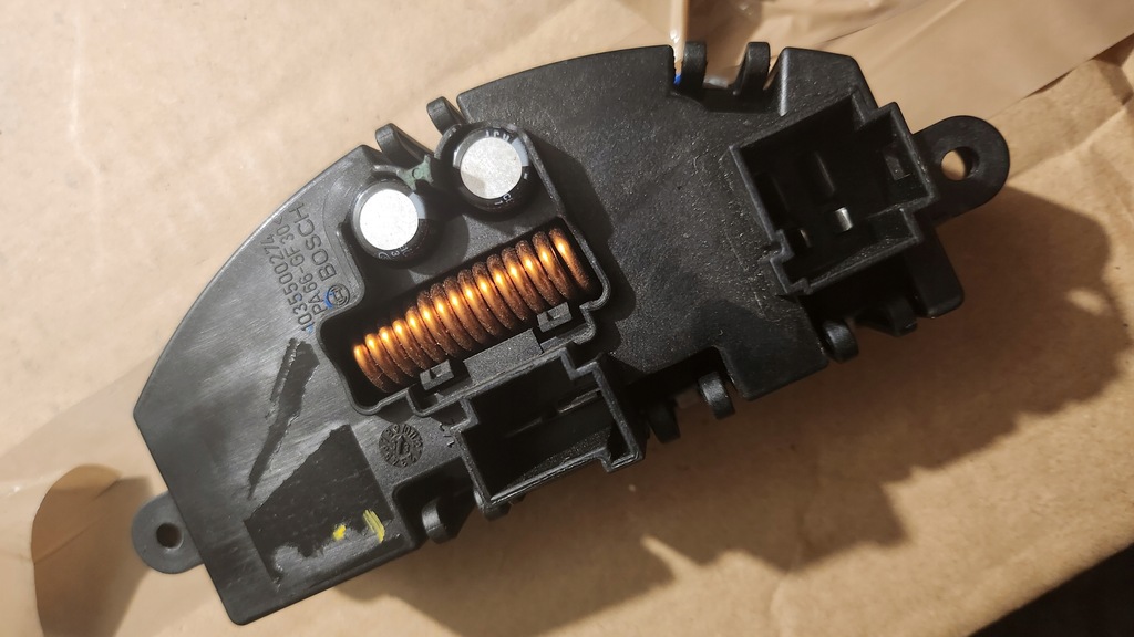 фото №1, Резистор резистор вентилятора mercedes s-klasa w222 a2229060301