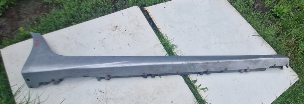 фото №1, Mitsubishi grandis молдинг порог порог mn145462