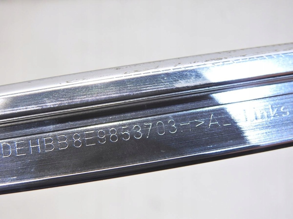 фото №7, Молдинг кузовная левая audi a4 b7 avant 8e9853703h