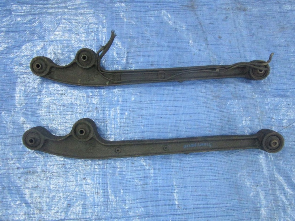 фото №1, Suzuki jimny 2003 рычаг перед