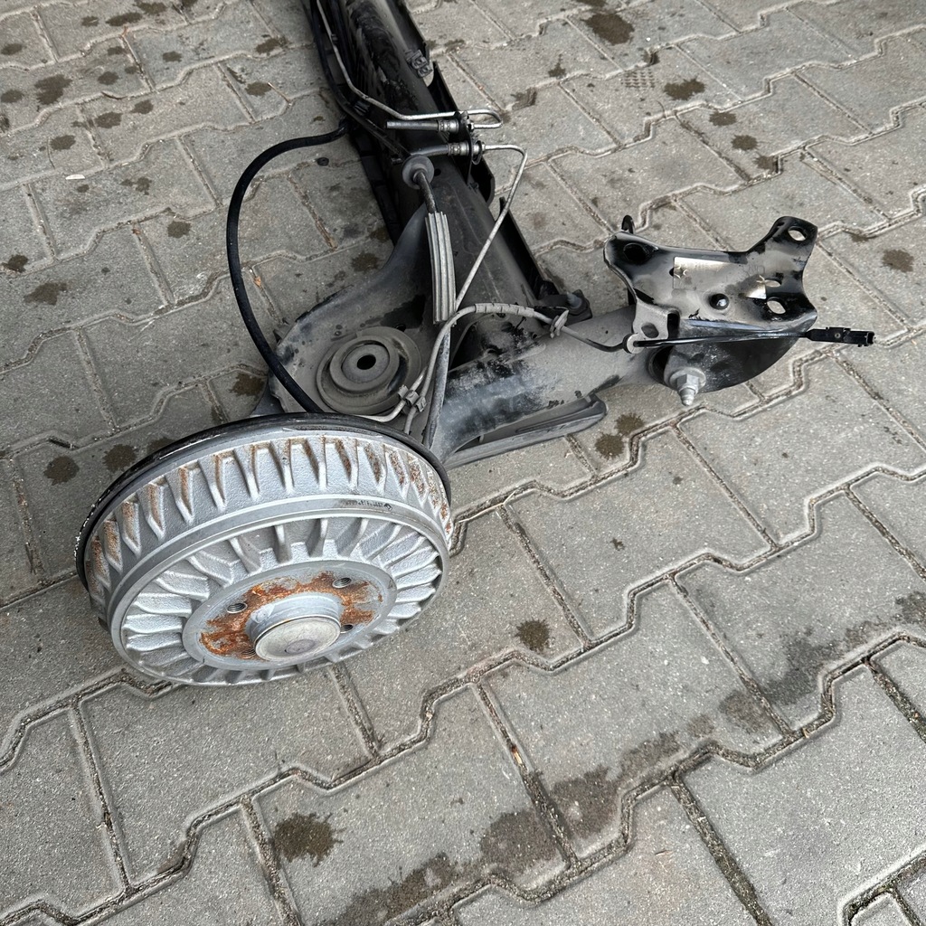 фото №6, Renault zoe задня oś балка задня підвіска