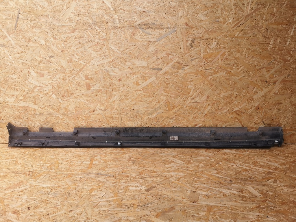 фото №6, Volvo xc40 молдинг поріг права 31448224