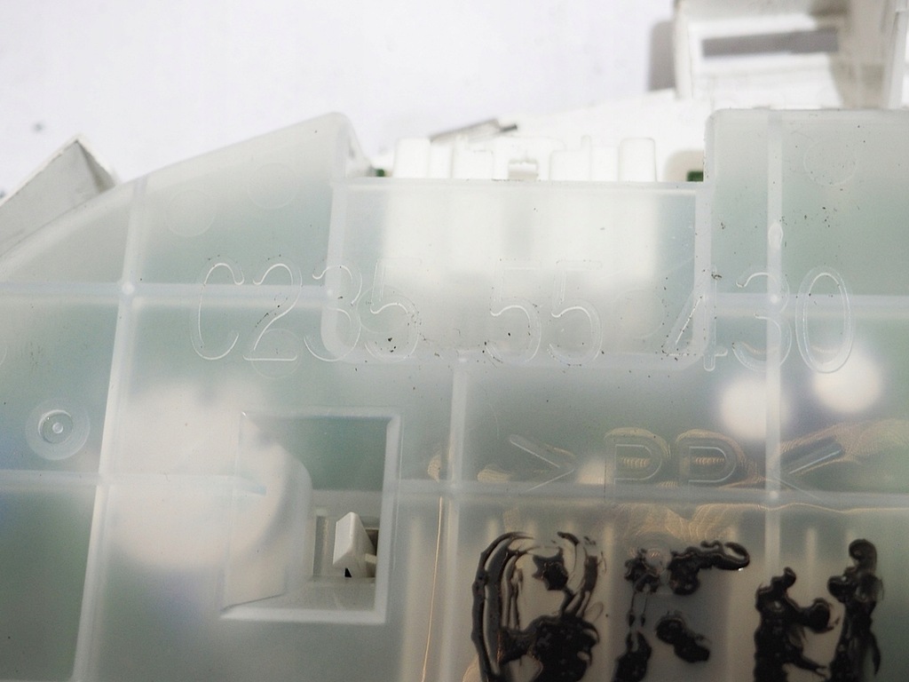 фото №7, Mazda 5 бензин счетчик приборы c23555430 cd cc33 b