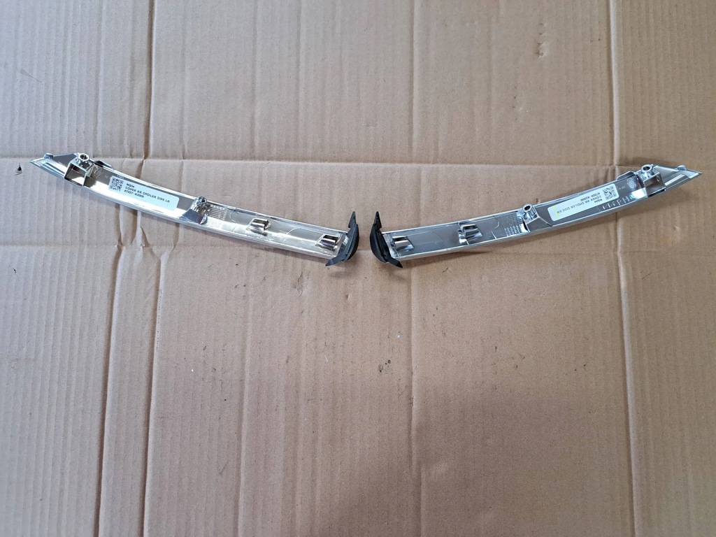 фото №2, Kia sportage v молдинг крышки левая