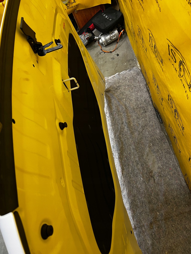 фото №12, Капот кришка двигуна перед genesis gv70 europa білий перламутр