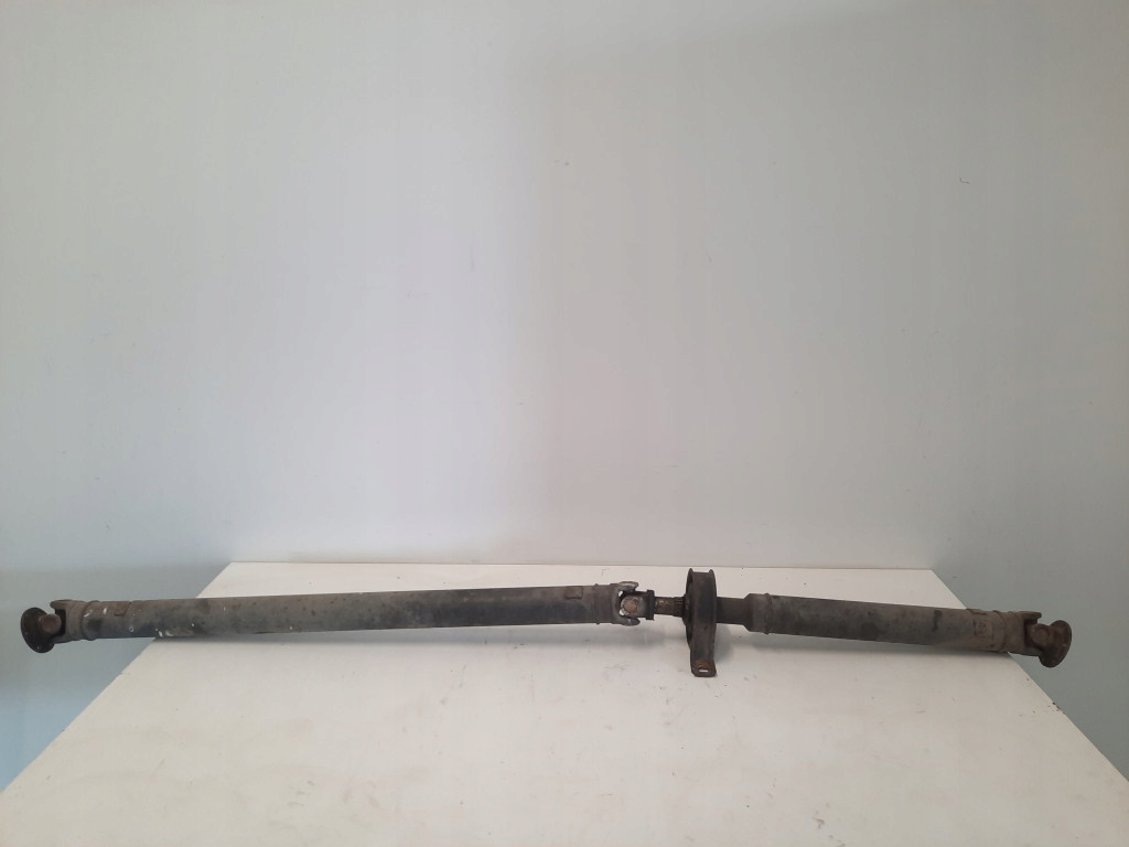 Купить Mercedes t1 210d 2.9 d wał приводной