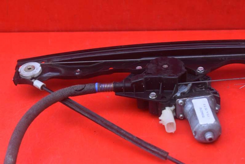 фото №13, Подъемник стекло левый перед eu 55394227ad jeep grand cherokee 3 iii wk 04-10