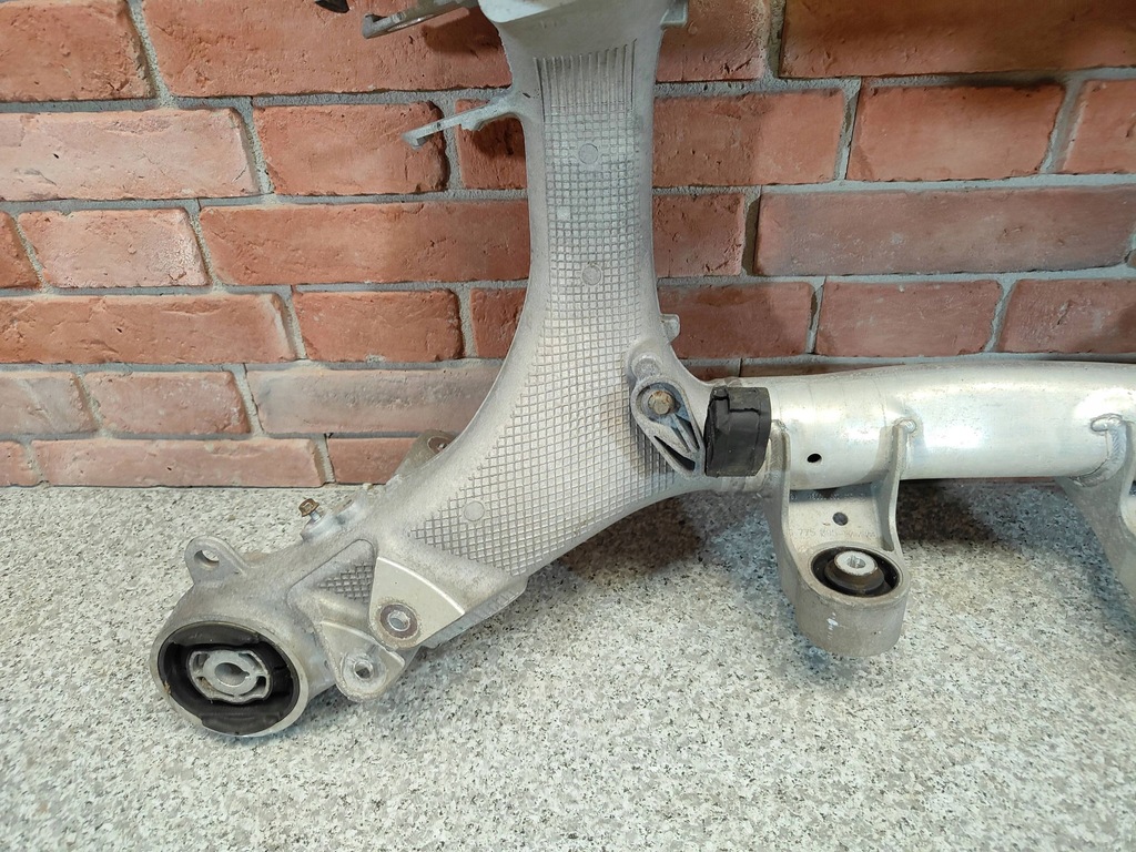 фото №12, Bmw g31 g32 gt балка подрамник подрамник задняя задний задние 6866423