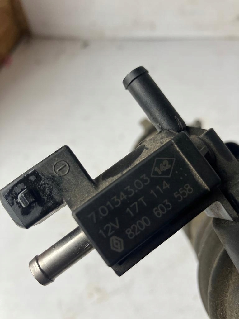 фото №3, Wąż труба воздуха clio iv 0.9 tce 165764382r