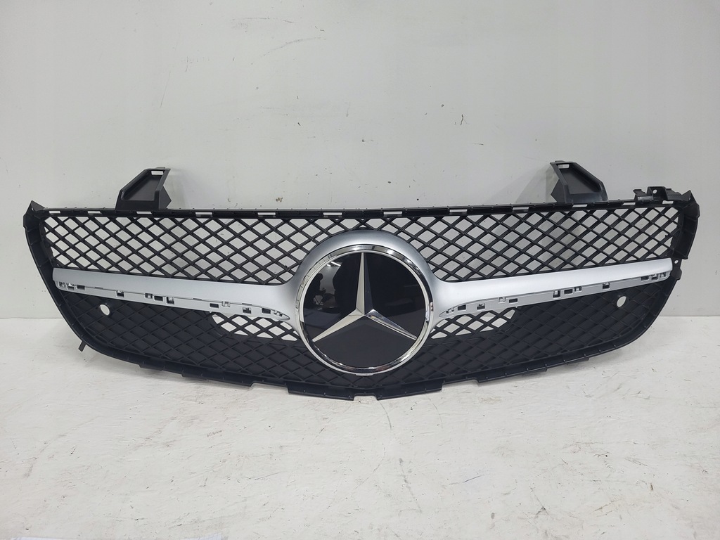 фото №1, Решётка радиатора решётка радиатора mercedes sl r231 w231 a2318880260 2012-2016 оригинал
