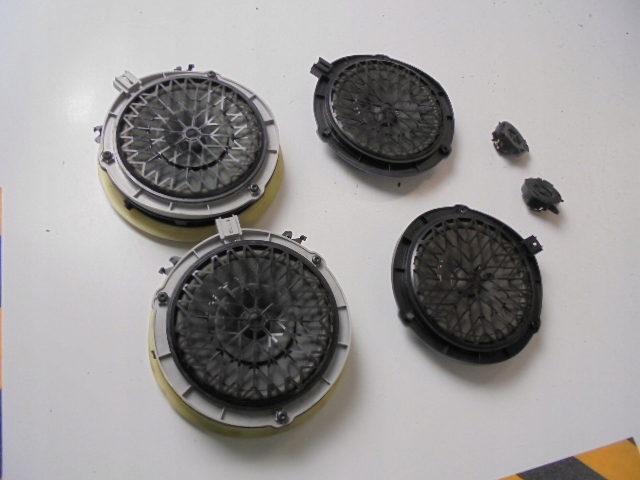 фото №2, Динаміки двері peugeot 208 i 2014 rok