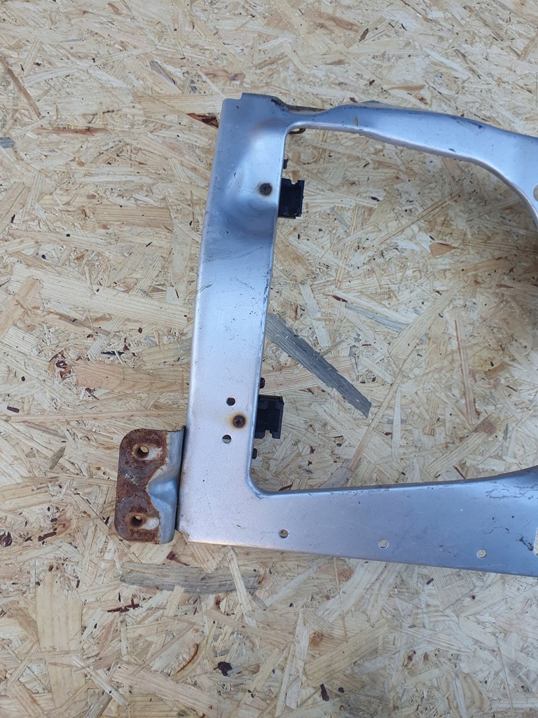 фото №8, Кронштейн лампы панель фары transit 7c11-13k020 a левый