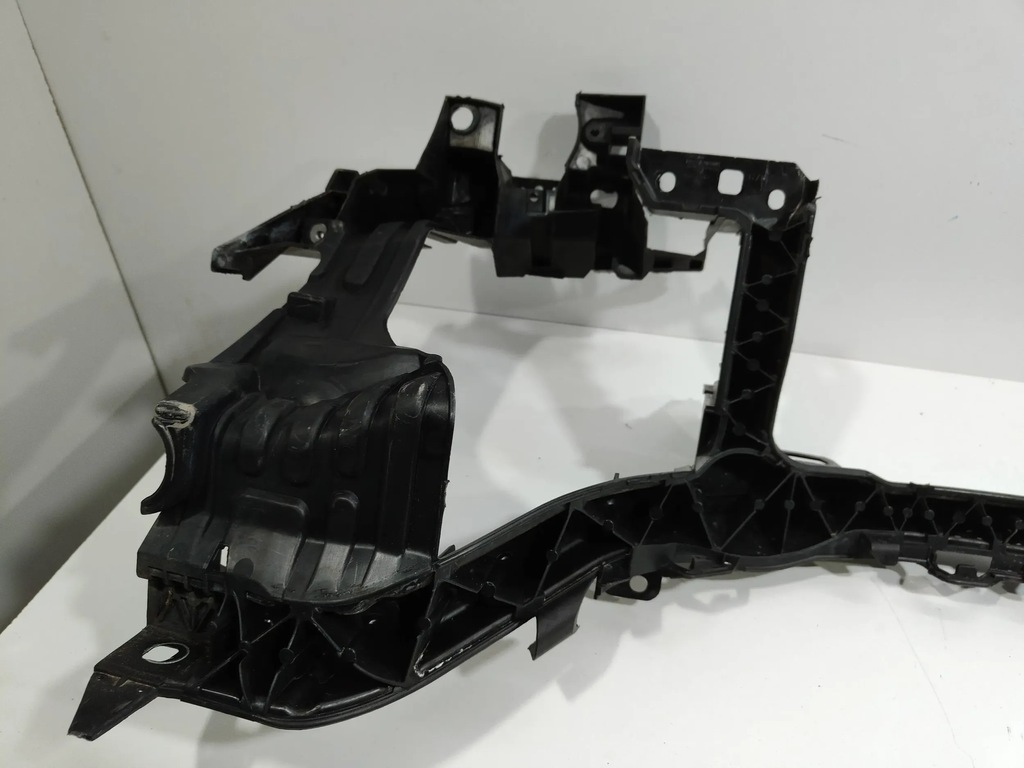 фото №13, Mercedes a w169 pas передний усилитель