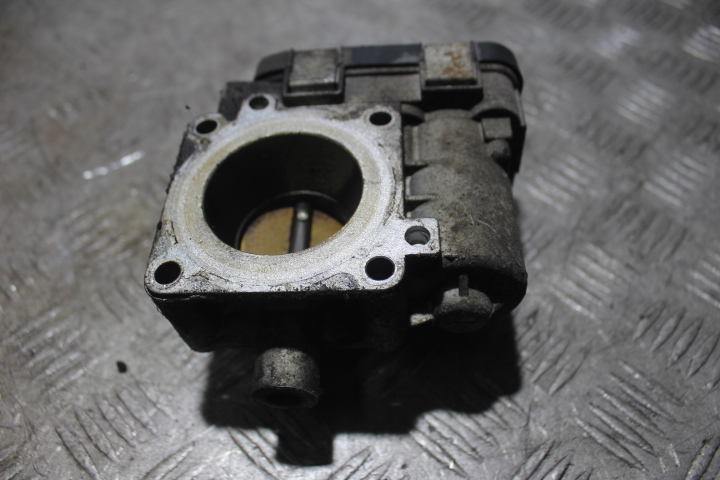 фото №1, Дроссельная заслонка fiat grande punto 1.2 8v