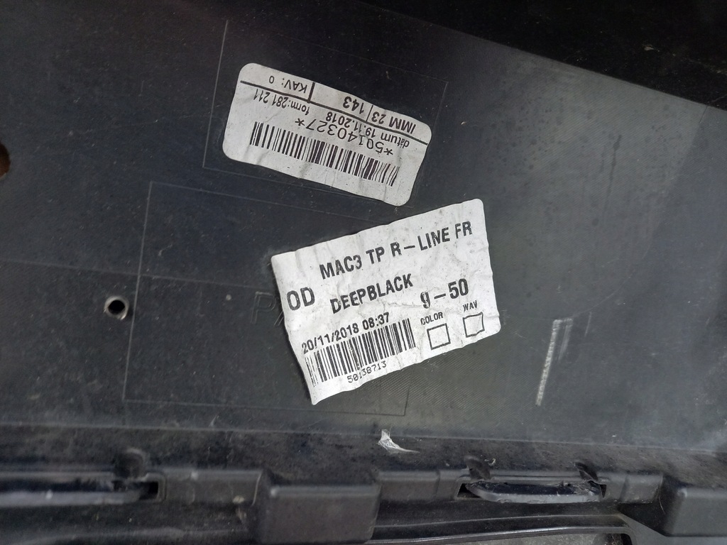 фото №11, Vw touareg iii r-line бампер передний решётка радиатора oryg!