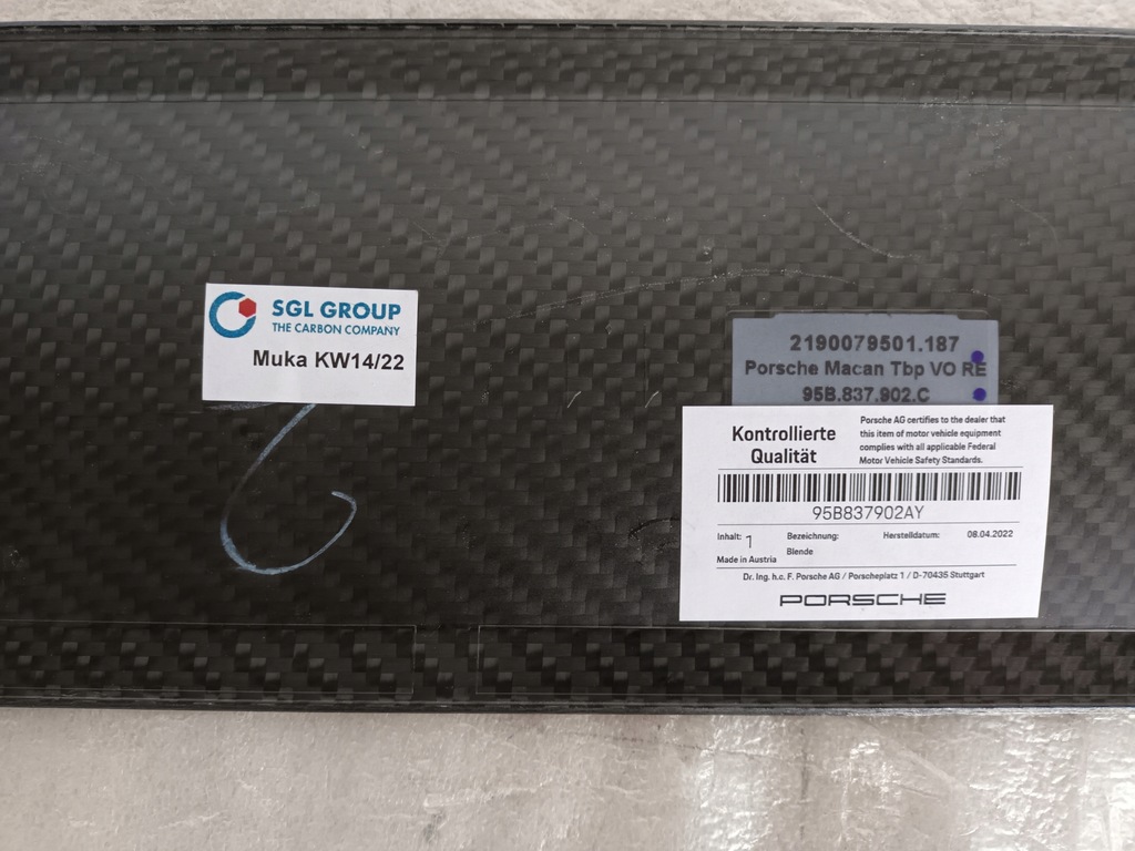 фото №5, Молдинг двері права перед porsche macan 95b карбон