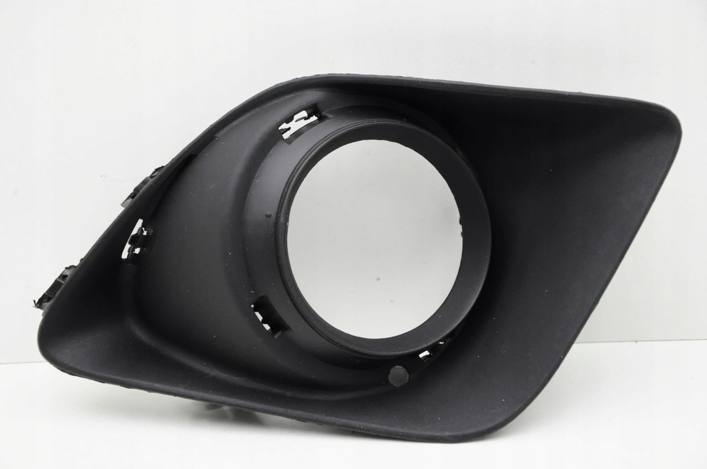 фото №1, Mitsubishi asx 201o-prawa рамка противотуманной фары nowa