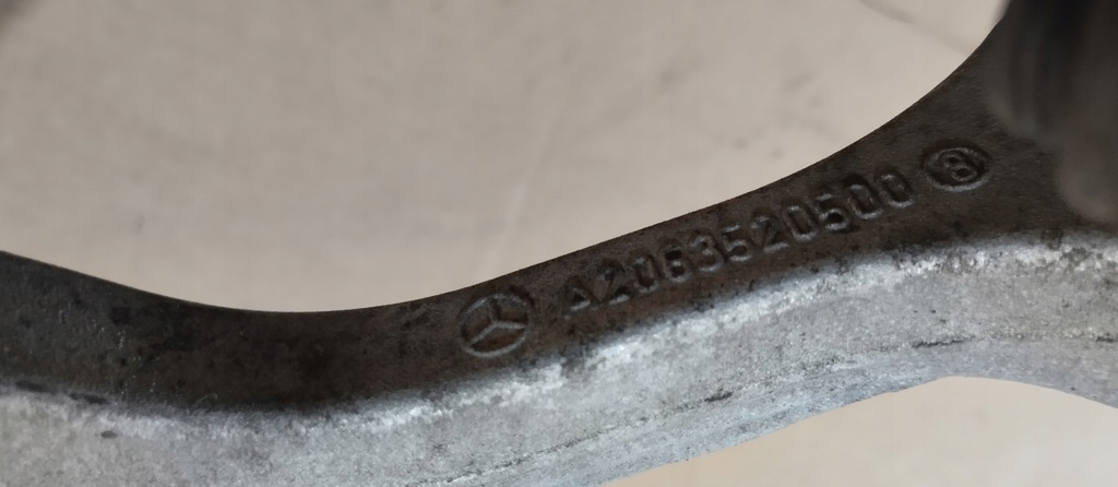 фото №10, Поворотный кулак рычаг ступица правый задняя mercedes c klasa c300e w206 23r комплект