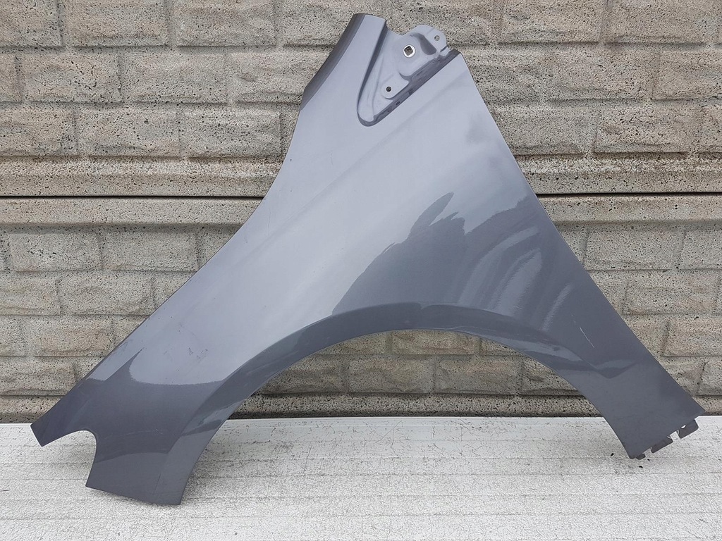 фото №1, Mercedes b-klasa w247 w 247 крила лівий передній