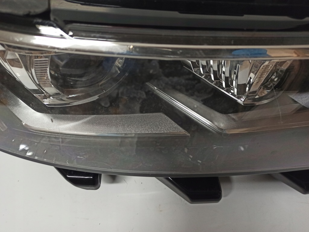 фото №4, Лампа права full led матриця vw t roc lift 2ga941774