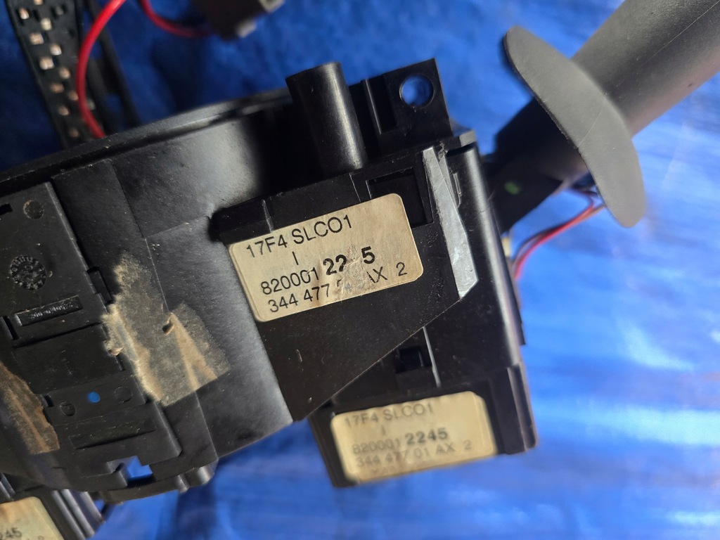 фото №7, #29 renault переключатель комбинированный 8200012245