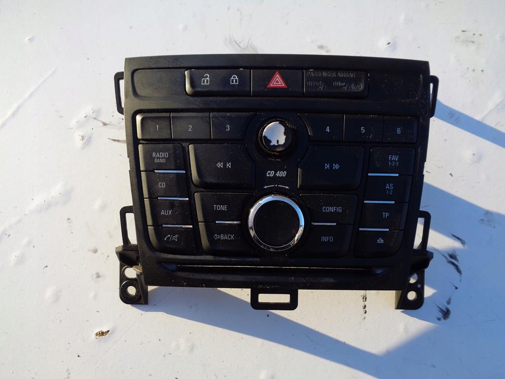 фото №1, Панель радіо 20875735 opel zafira c