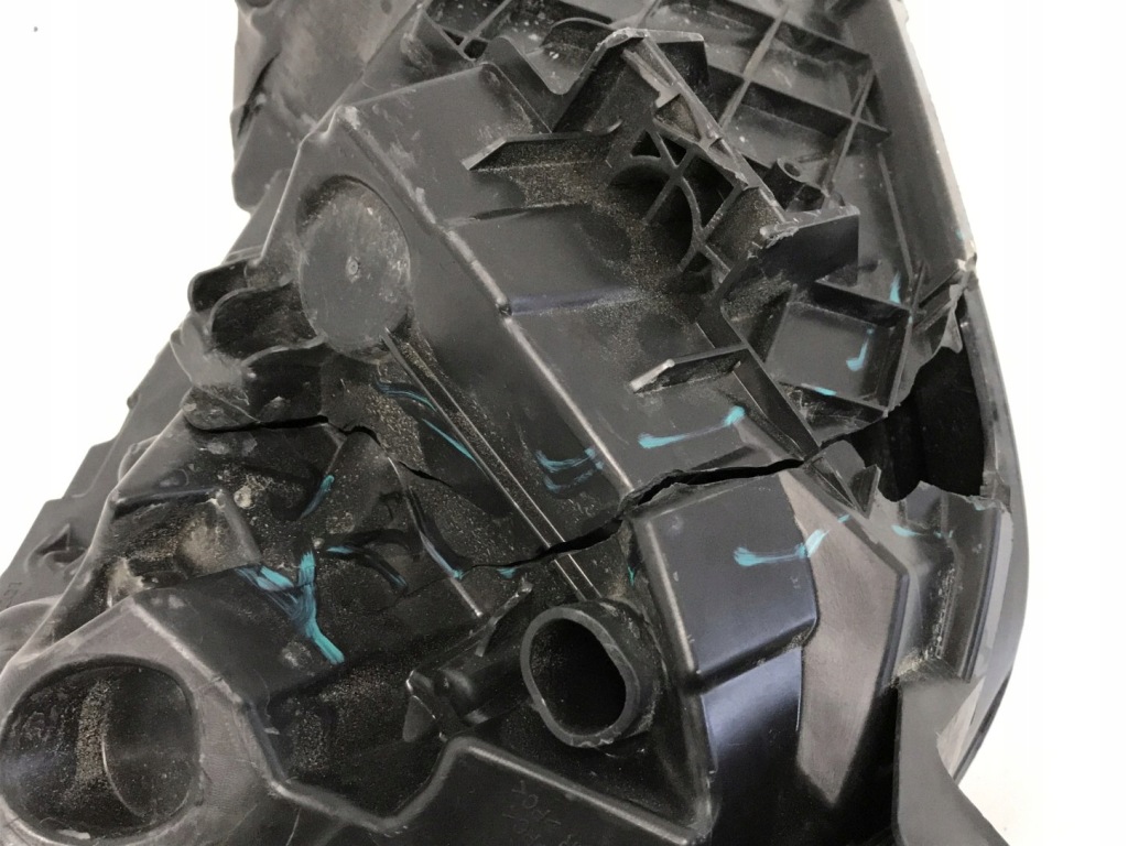 Фара левый перед tesla model 3 led 1077375-00-c с Разборки