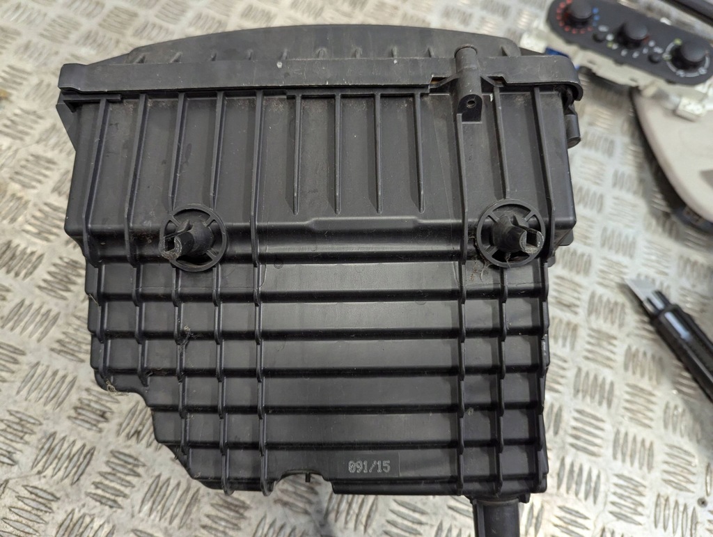 фото №14, Opel vivaro b 2014-2019 корпус фильтра воздуха труба воздухозаборник