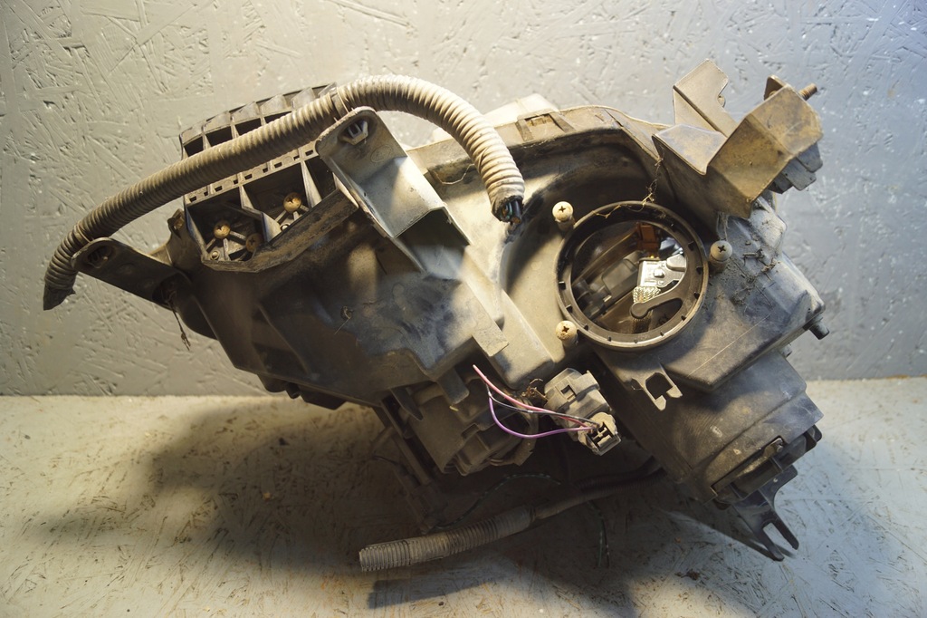 фото №10, Лампа левый перед nissan x-trail t31 lift ксенон