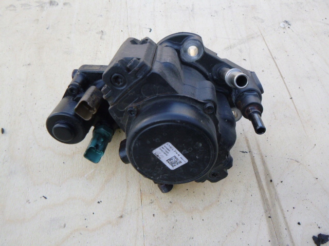 фото №1, Насос впрыскная ford peugeot citroen 2.0