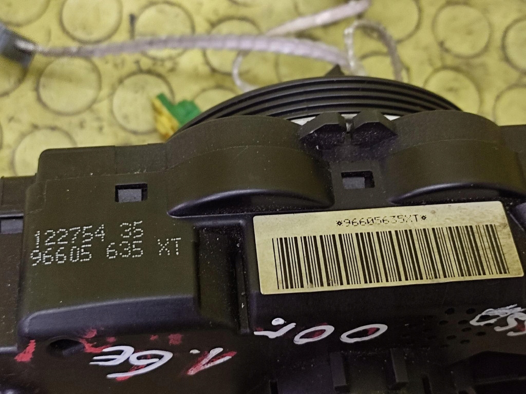 фото №8, Citroen xsara picasso переключатель комбинированный 96605635xt