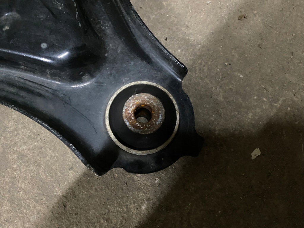 Renault twingo 3 smart 453 рычаг правый перед 545048628r оригинал Киев