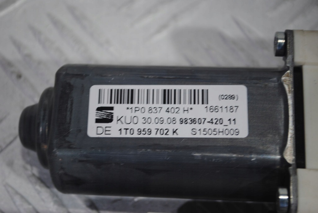 фото №5, Моторчик модуль стекло правый перед seat leon ii