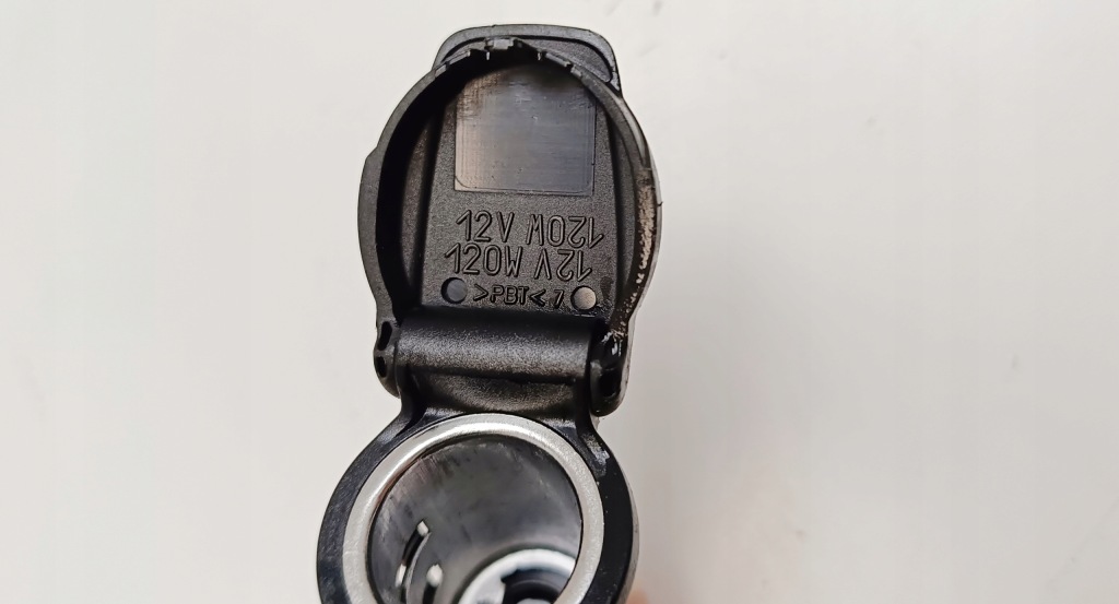 Передні роз'єм живлення 12v 120w прикурювача nissan navara d23 np300 Зі Шроту