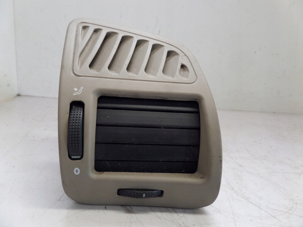 фото №1, Решётка обдув правый перед brilliance bs6